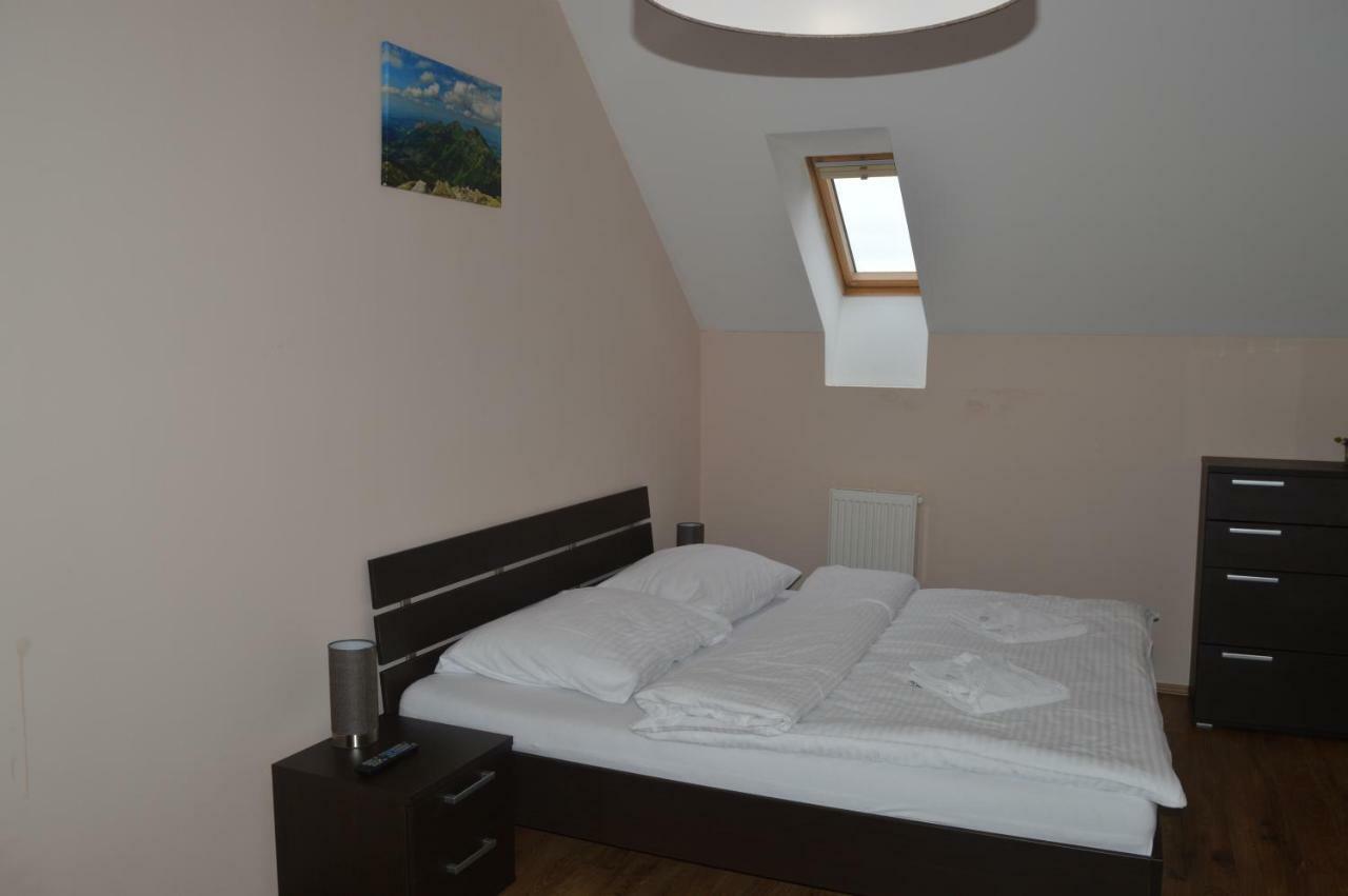 Apartman Erika Vel'ka Lomnica Buitenkant foto